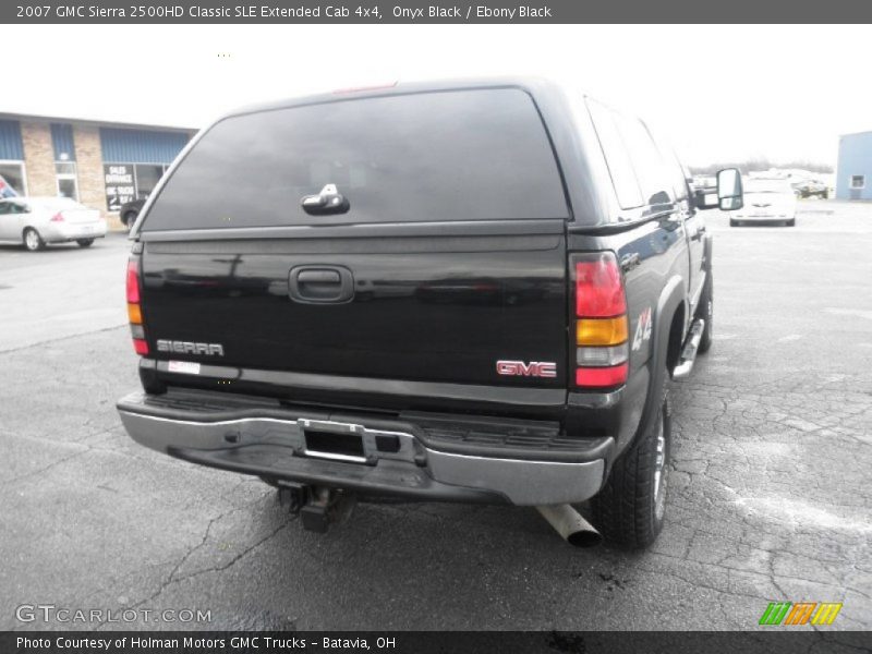 Onyx Black / Ebony Black 2007 GMC Sierra 2500HD Classic SLE Extended Cab 4x4