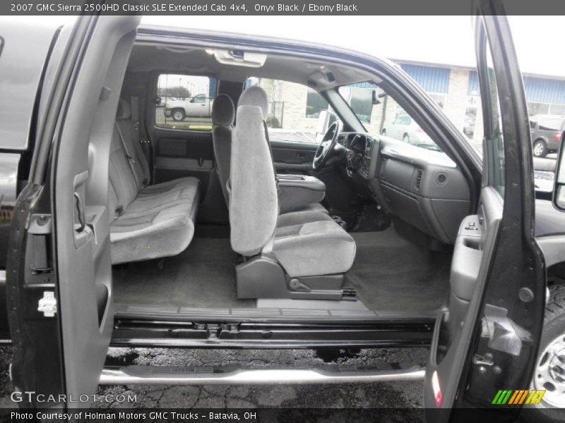 Onyx Black / Ebony Black 2007 GMC Sierra 2500HD Classic SLE Extended Cab 4x4