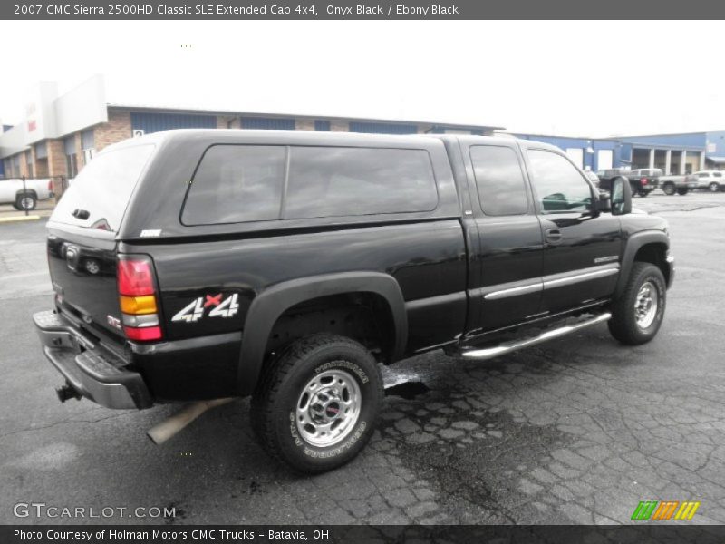 Onyx Black / Ebony Black 2007 GMC Sierra 2500HD Classic SLE Extended Cab 4x4
