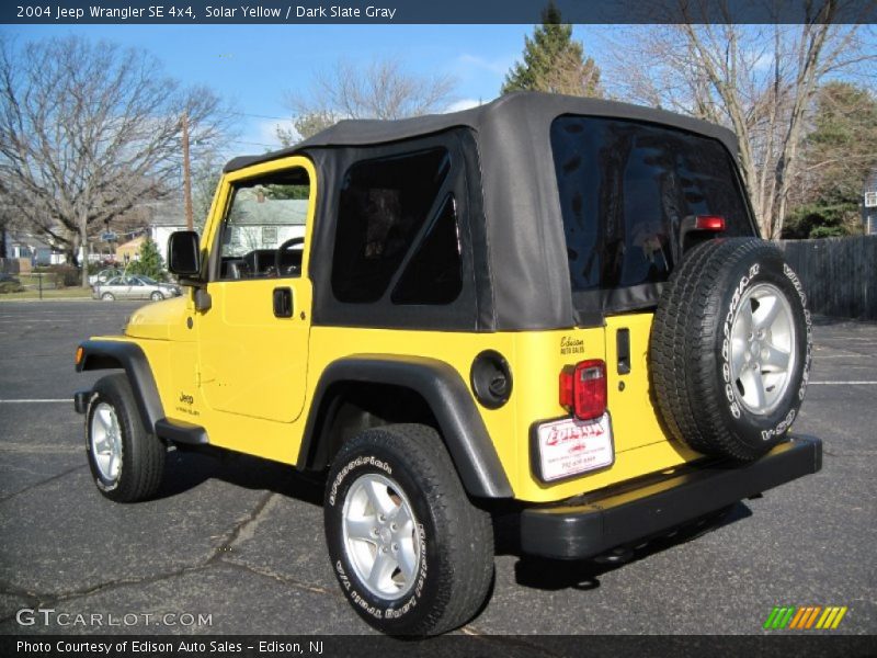 Solar Yellow / Dark Slate Gray 2004 Jeep Wrangler SE 4x4