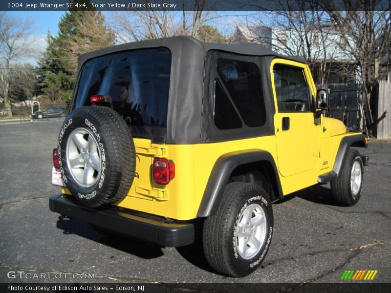 Solar Yellow / Dark Slate Gray 2004 Jeep Wrangler SE 4x4
