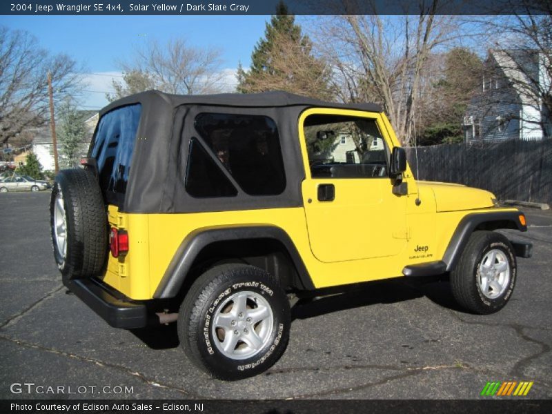 Solar Yellow / Dark Slate Gray 2004 Jeep Wrangler SE 4x4