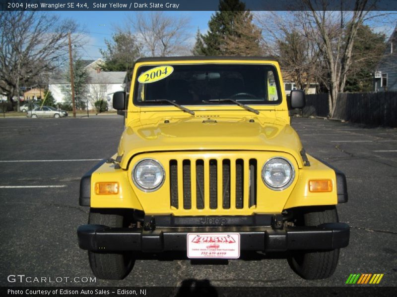 Solar Yellow / Dark Slate Gray 2004 Jeep Wrangler SE 4x4