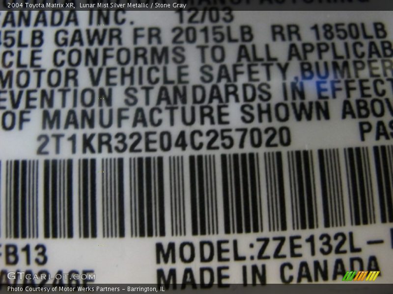 Lunar Mist Silver Metallic / Stone Gray 2004 Toyota Matrix XR
