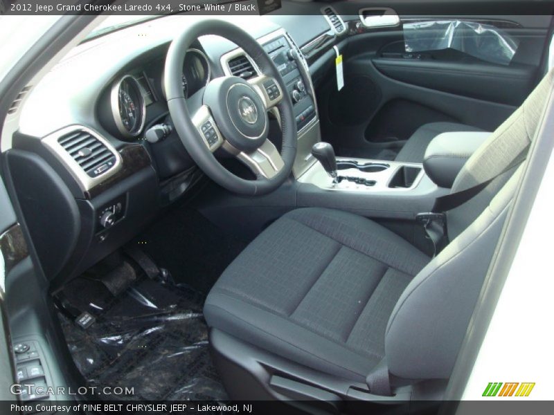Stone White / Black 2012 Jeep Grand Cherokee Laredo 4x4