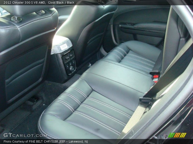  2012 300 S V8 AWD Black Interior