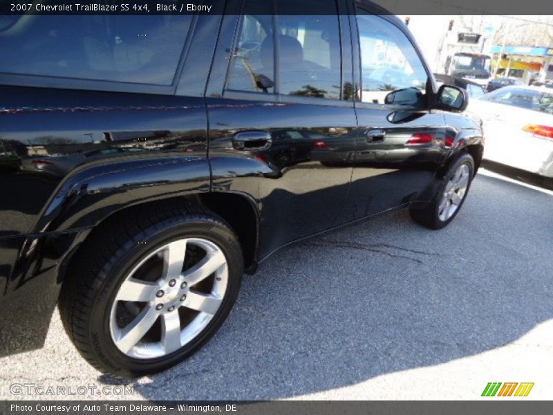 Black / Ebony 2007 Chevrolet TrailBlazer SS 4x4