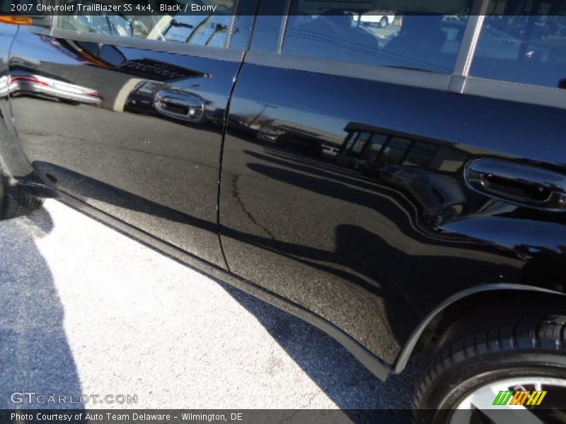 Black / Ebony 2007 Chevrolet TrailBlazer SS 4x4