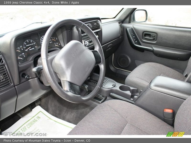 Stone White / Agate 1999 Jeep Cherokee Classic 4x4