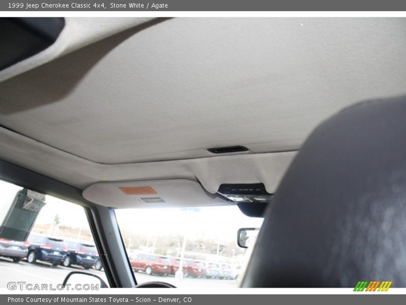 Stone White / Agate 1999 Jeep Cherokee Classic 4x4