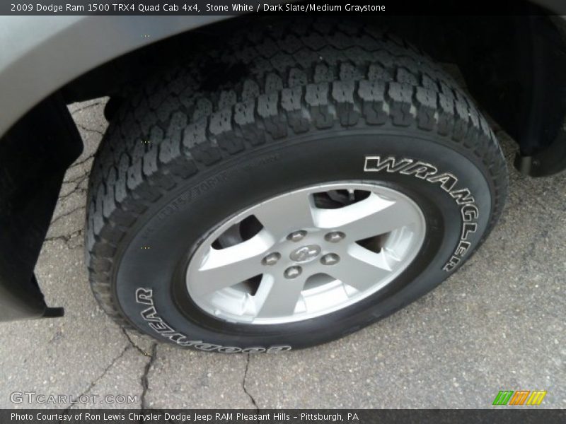 Stone White / Dark Slate/Medium Graystone 2009 Dodge Ram 1500 TRX4 Quad Cab 4x4
