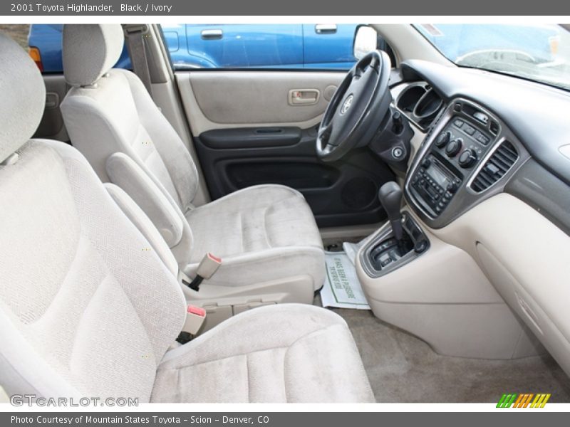 Black / Ivory 2001 Toyota Highlander