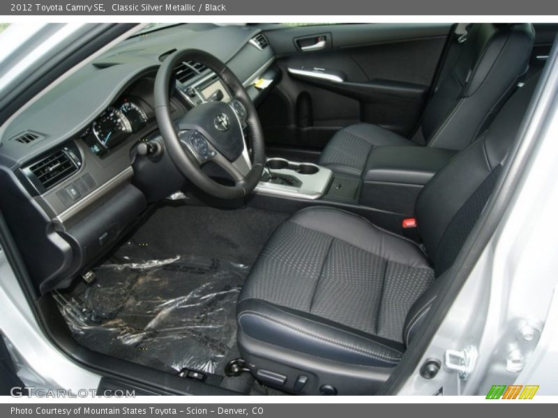 Classic Silver Metallic / Black 2012 Toyota Camry SE