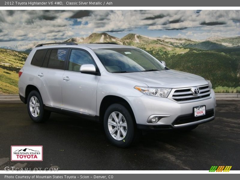 Classic Silver Metallic / Ash 2012 Toyota Highlander V6 4WD