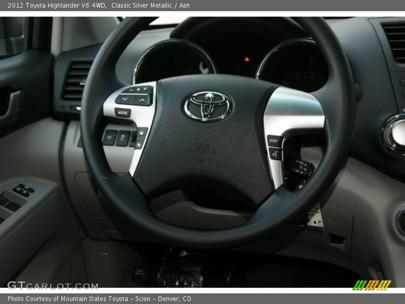 Classic Silver Metallic / Ash 2012 Toyota Highlander V6 4WD