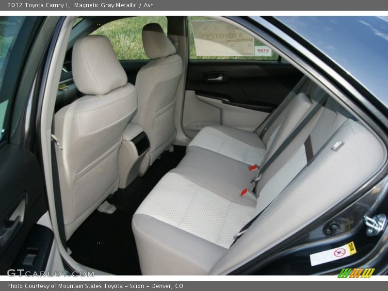 Magnetic Gray Metallic / Ash 2012 Toyota Camry L
