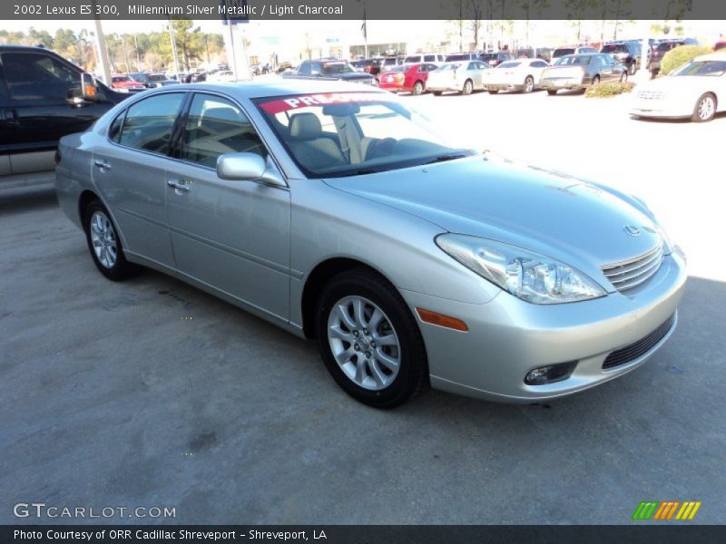 Millennium Silver Metallic / Light Charcoal 2002 Lexus ES 300