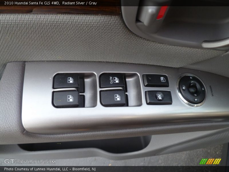 Radiant Silver / Gray 2010 Hyundai Santa Fe GLS 4WD