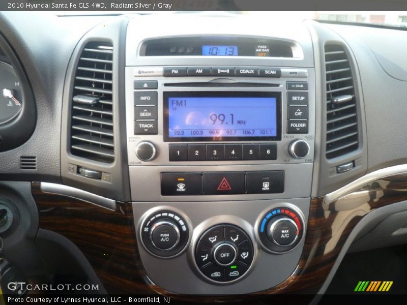 Radiant Silver / Gray 2010 Hyundai Santa Fe GLS 4WD