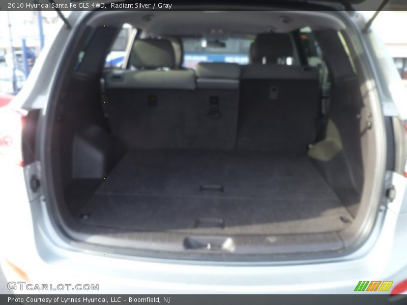 Radiant Silver / Gray 2010 Hyundai Santa Fe GLS 4WD
