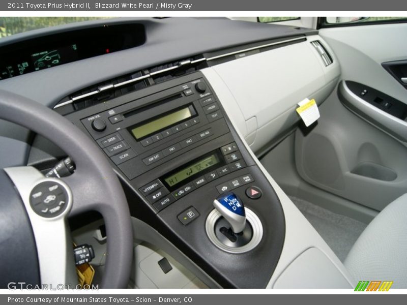Blizzard White Pearl / Misty Gray 2011 Toyota Prius Hybrid II