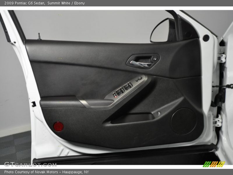 Summit White / Ebony 2009 Pontiac G6 Sedan