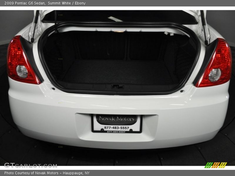 Summit White / Ebony 2009 Pontiac G6 Sedan