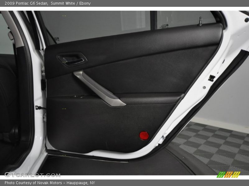 Summit White / Ebony 2009 Pontiac G6 Sedan