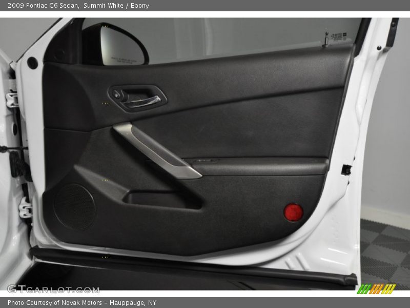 Summit White / Ebony 2009 Pontiac G6 Sedan