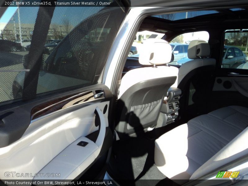 Titanium Silver Metallic / Oyster 2012 BMW X5 xDrive35d