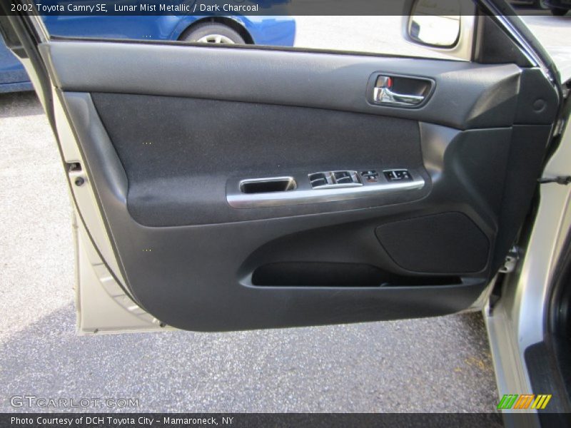 Lunar Mist Metallic / Dark Charcoal 2002 Toyota Camry SE