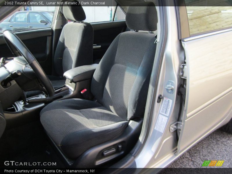 Lunar Mist Metallic / Dark Charcoal 2002 Toyota Camry SE