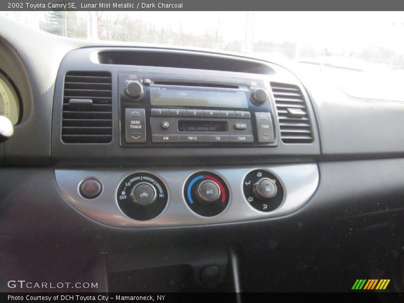 Lunar Mist Metallic / Dark Charcoal 2002 Toyota Camry SE