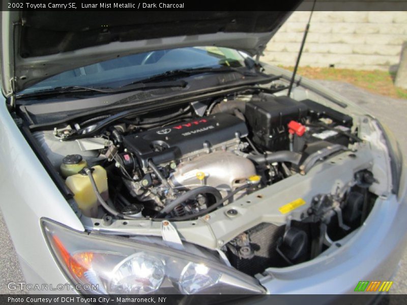 Lunar Mist Metallic / Dark Charcoal 2002 Toyota Camry SE