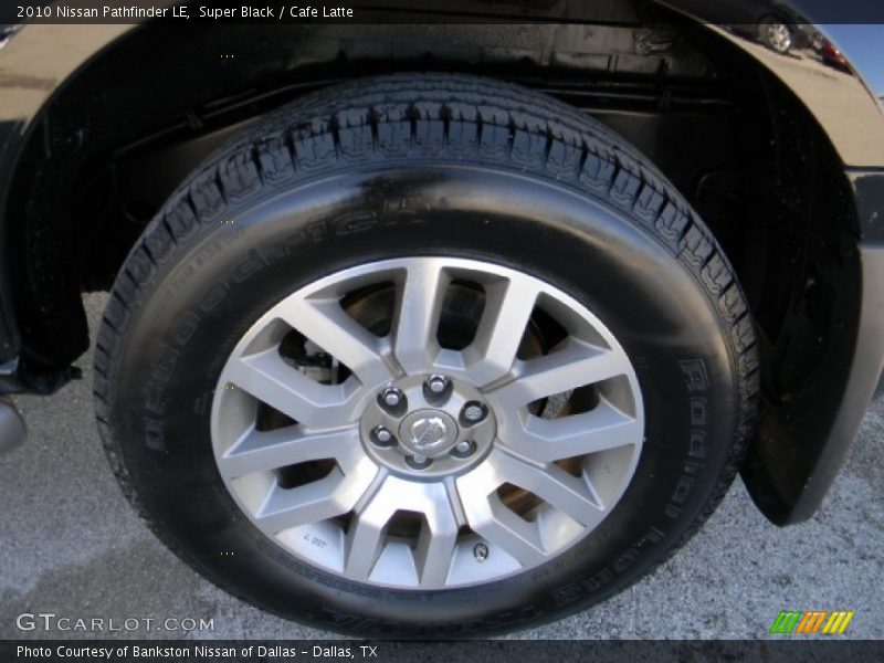 Super Black / Cafe Latte 2010 Nissan Pathfinder LE