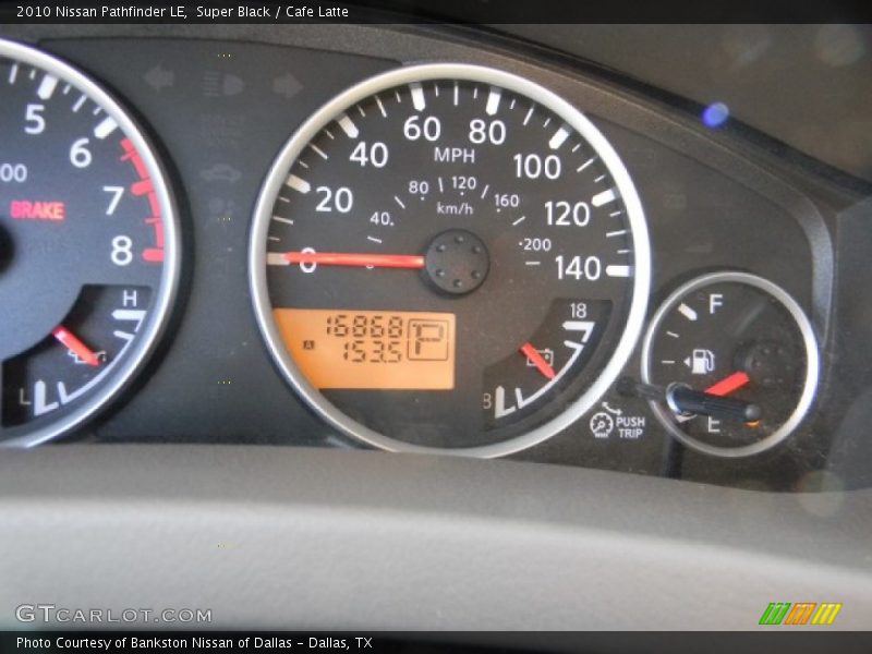 Super Black / Cafe Latte 2010 Nissan Pathfinder LE