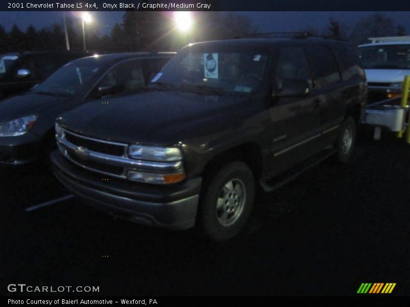 Onyx Black / Graphite/Medium Gray 2001 Chevrolet Tahoe LS 4x4