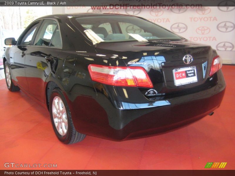 Black / Ash 2009 Toyota Camry LE
