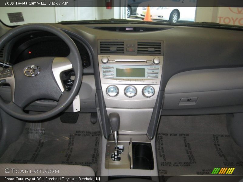 Black / Ash 2009 Toyota Camry LE