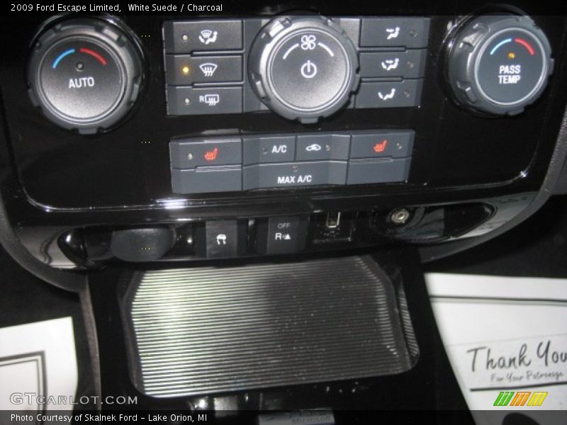 Controls of 2009 Escape Limited