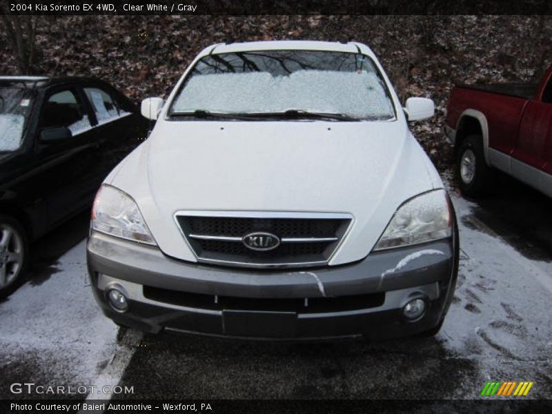Clear White / Gray 2004 Kia Sorento EX 4WD