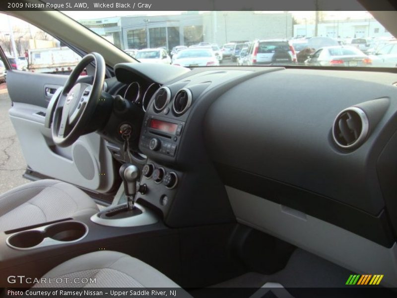 Wicked Black / Gray 2009 Nissan Rogue SL AWD