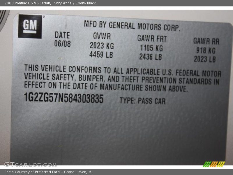 Ivory White / Ebony Black 2008 Pontiac G6 V6 Sedan