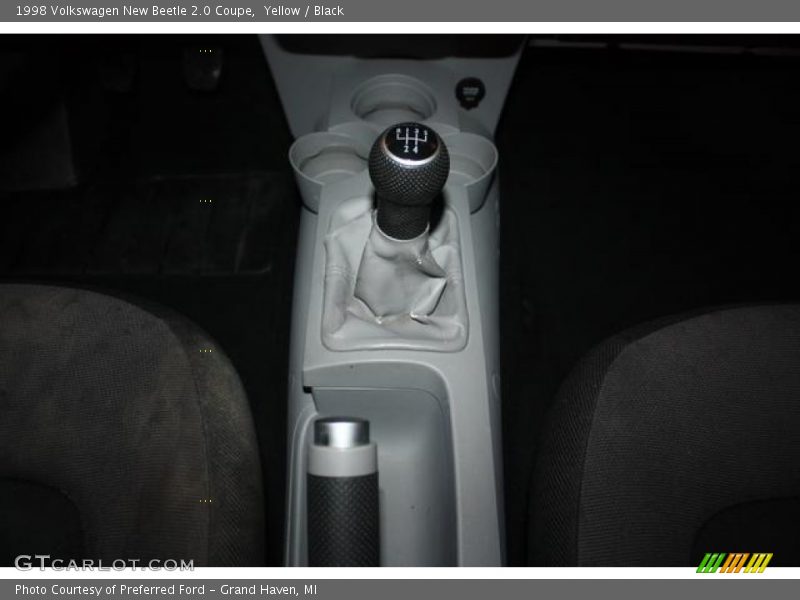  1998 New Beetle 2.0 Coupe 5 Speed Manual Shifter