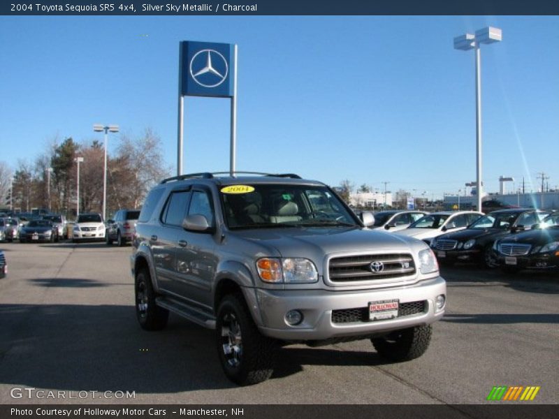 Silver Sky Metallic / Charcoal 2004 Toyota Sequoia SR5 4x4