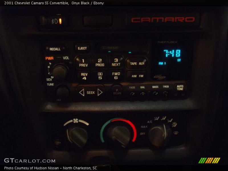Audio System of 2001 Camaro SS Convertible