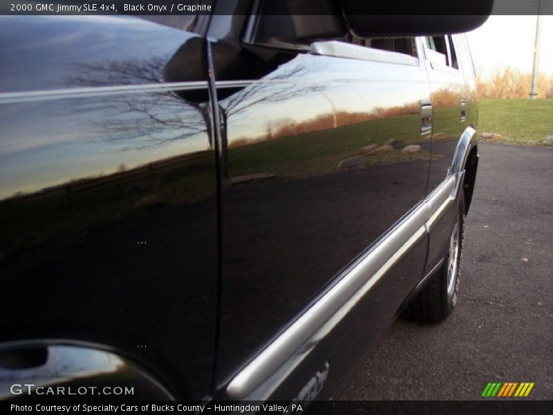 Black Onyx / Graphite 2000 GMC Jimmy SLE 4x4