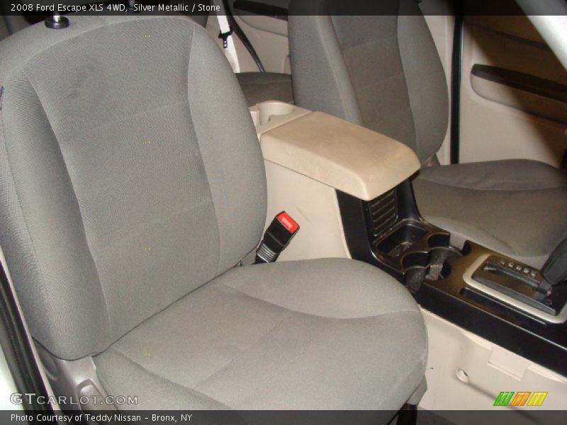 Silver Metallic / Stone 2008 Ford Escape XLS 4WD
