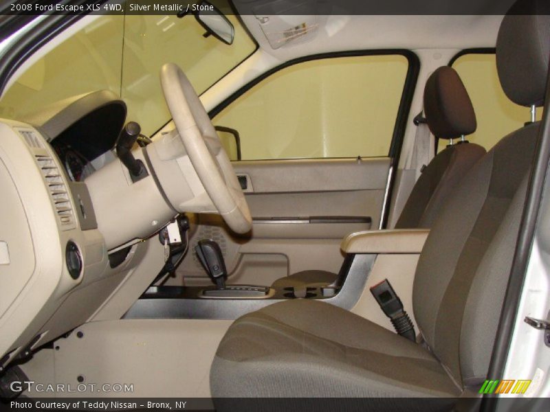 Silver Metallic / Stone 2008 Ford Escape XLS 4WD