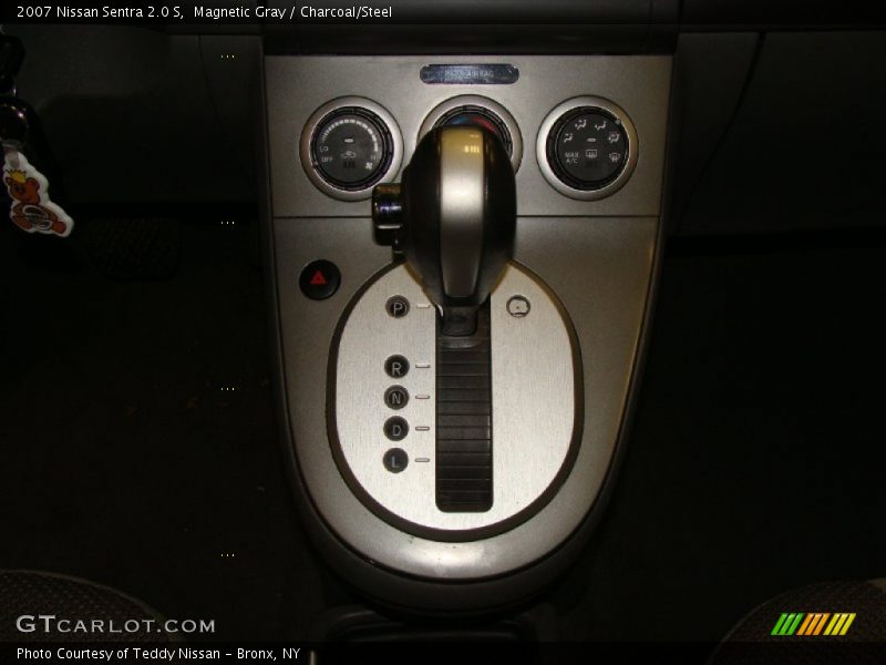 Magnetic Gray / Charcoal/Steel 2007 Nissan Sentra 2.0 S